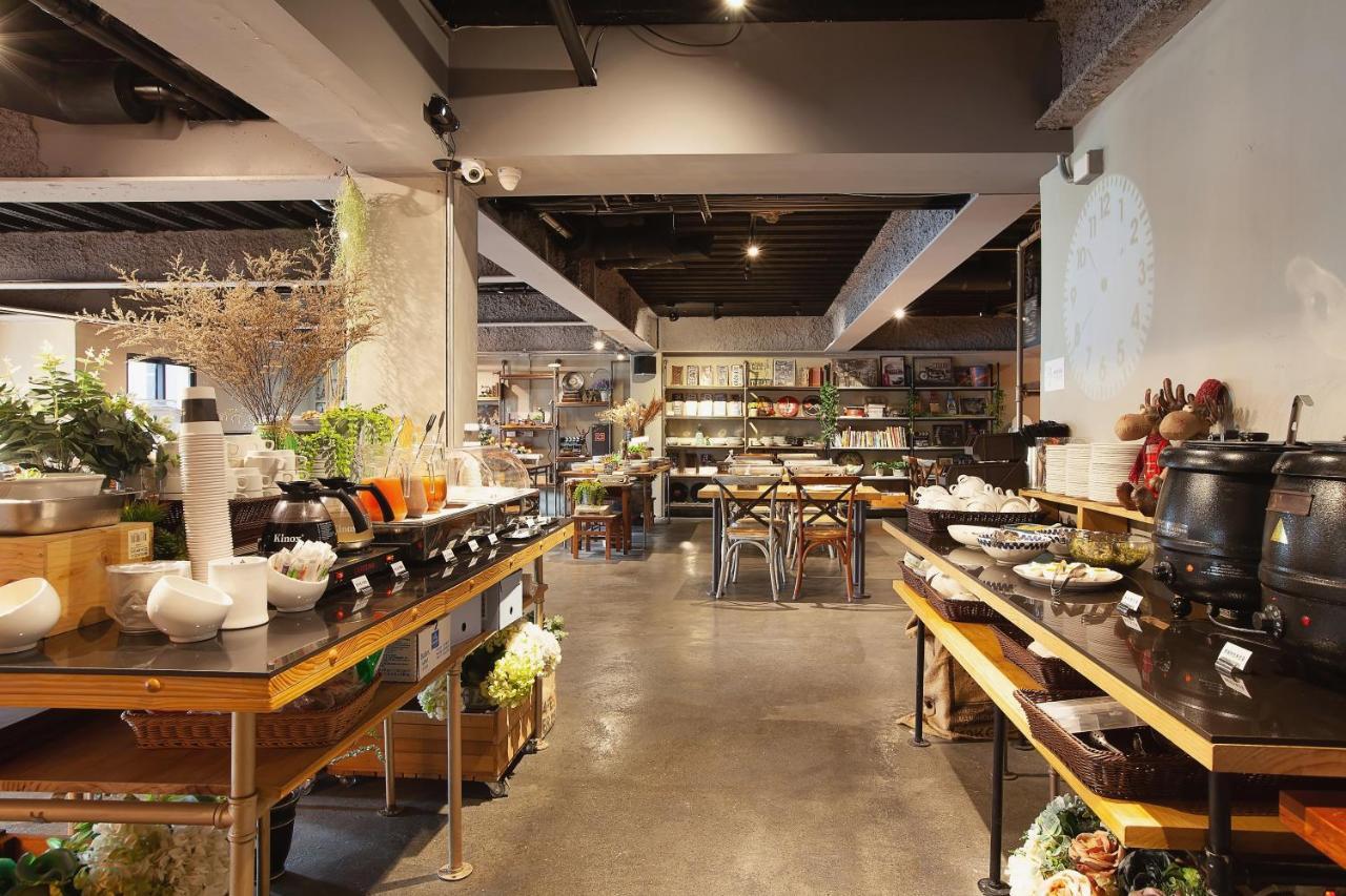 Tourism Inn Tainan Exterior photo